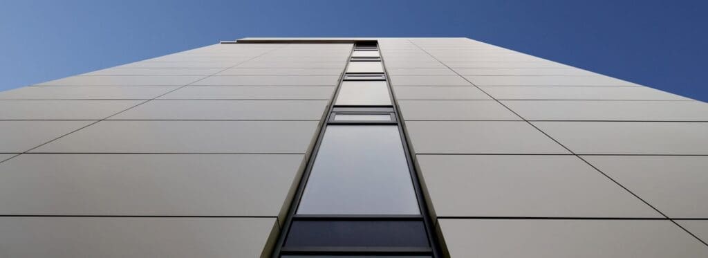 pros and cons of aluminum cladding